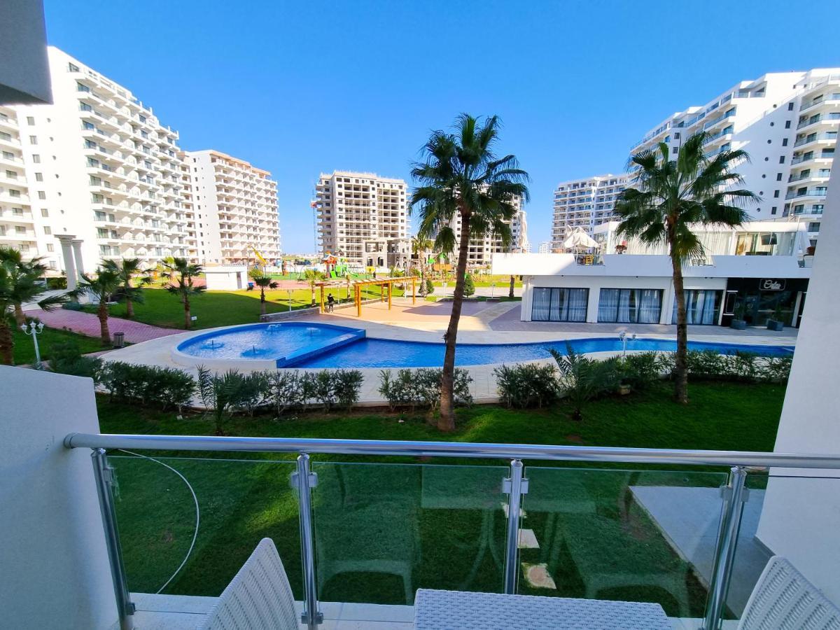 Tiberius Pool Apartments In Caesar Resort & Spa Trikomo Exteriör bild