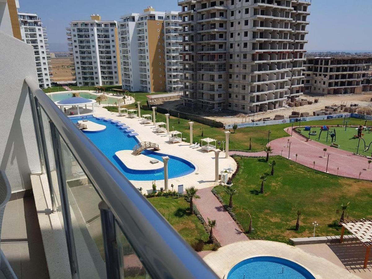 Tiberius Pool Apartments In Caesar Resort & Spa Trikomo Exteriör bild