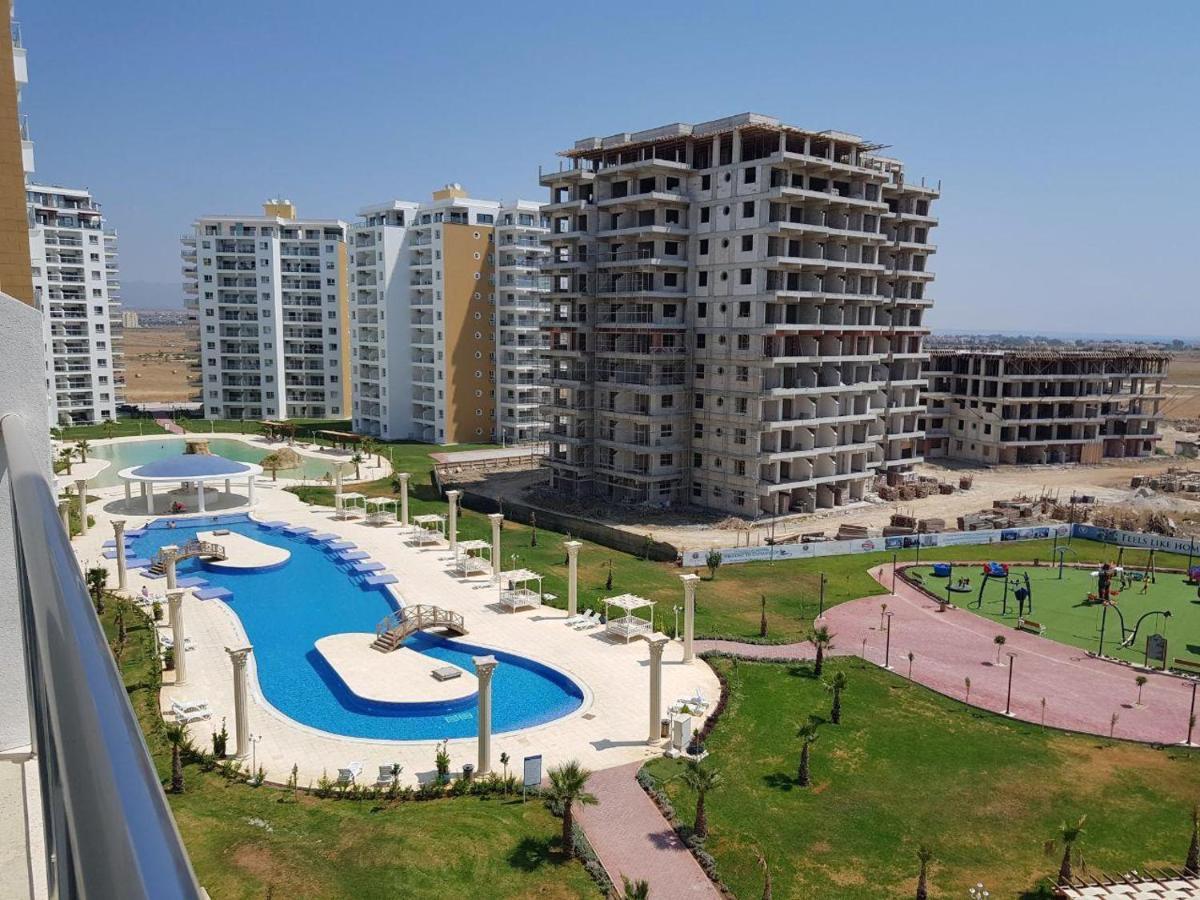 Tiberius Pool Apartments In Caesar Resort & Spa Trikomo Exteriör bild